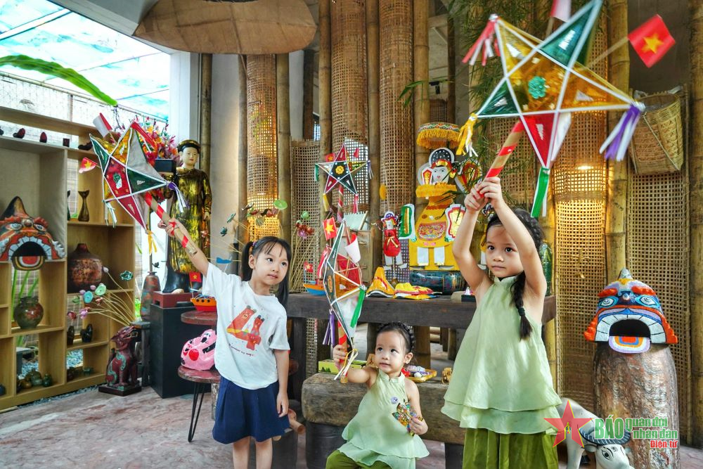 Tìm về Trung thu xưa ngay giữa lòng Hà Nội

